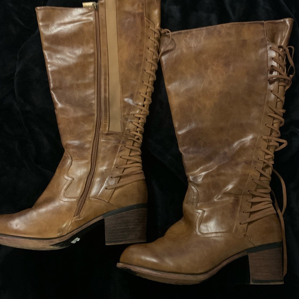 Torrid boots